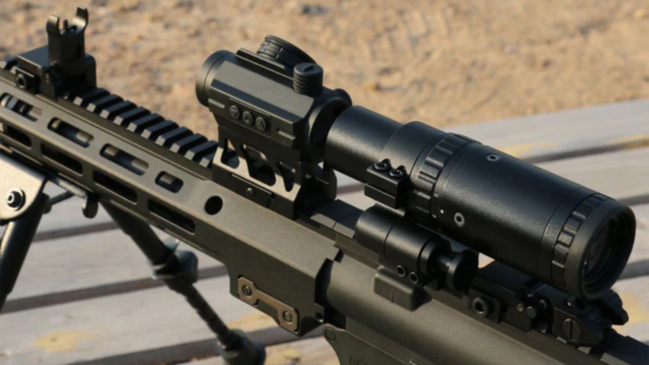 Top 10 Benefits of Using a Red Dot Sight on Your AR-15